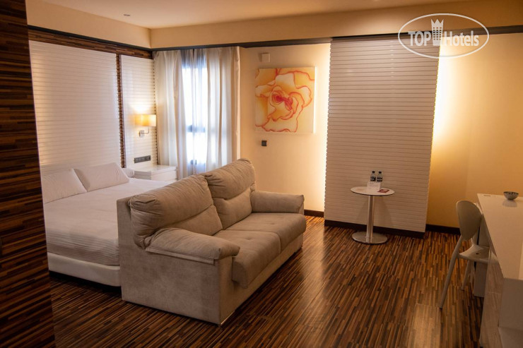 New photos from tourists Hotel Malaga Nostrum 3*