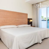 Globales Playa Estepona Hotel 