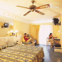 Playazul Hotel