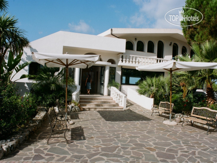 Hotelier's photos Villaggio Pineta Petto Bianco 4*