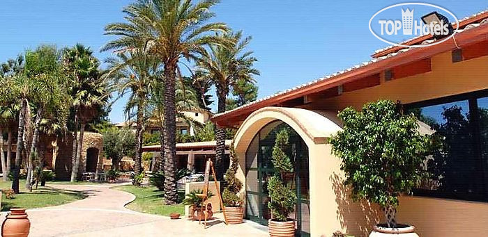 Hotelier's photos TH Le Castella - Baia degli Dei Village 4*