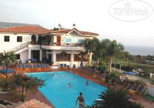 Hotel photo Baia Del Capo 3*