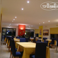 Paistos hotel Paestum Зал