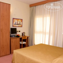 La Isla Resort 