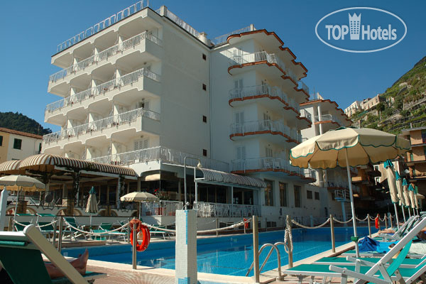 Hotelier's photos Pietra di Luna Hotel Maiori 4*