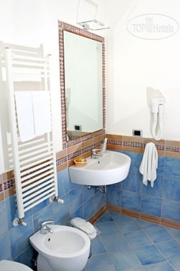 New photos from tourists Maiori Antica 3*