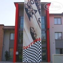 Maranello Village 