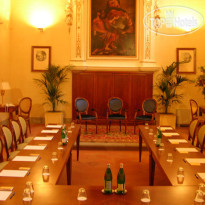 Relais Badia Di Campoleone Конференц-зал