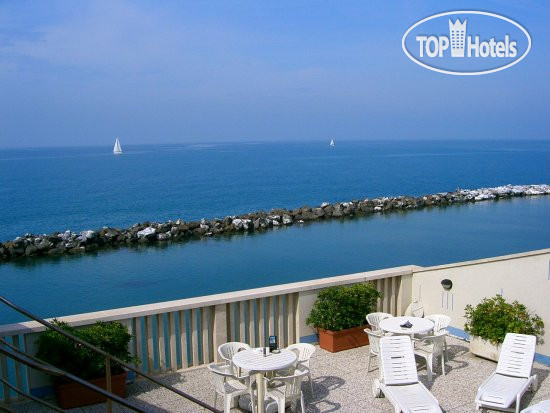 Hotel photo Manzi Hotel  3*