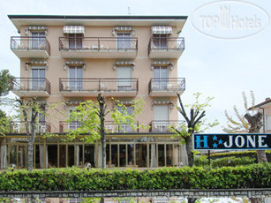 Hotelier's photos Jone 3*