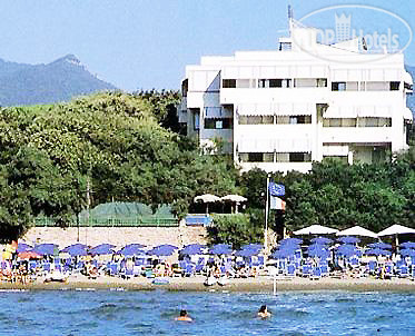 Hotel photo Villa Lo Scoglietto San Vincenzo 3*