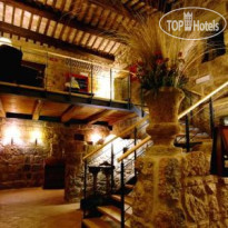 Sovana Hotel & Resort 