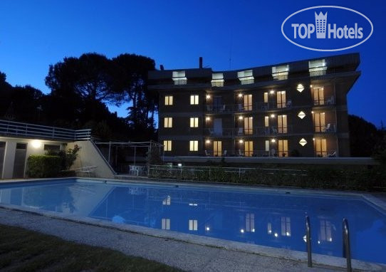 Hotel photo Raffaello 4*