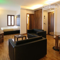 Harris Hotel