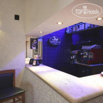 Harris Hotel