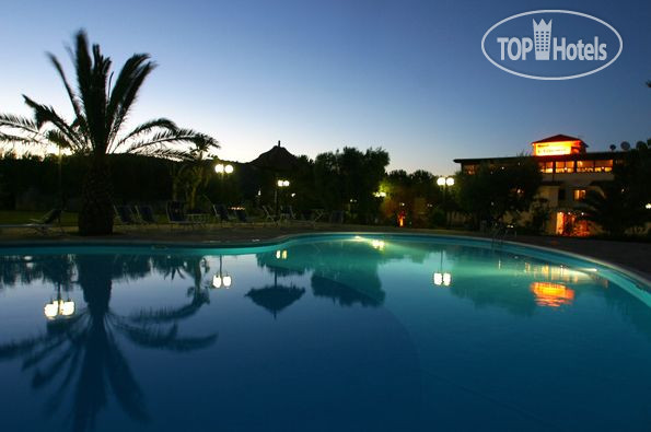 Новые добавленные фото туристов Le Ginestre 4*