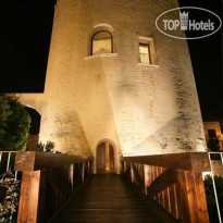 Torre Del Parco 1419 Фасад отеля вечером