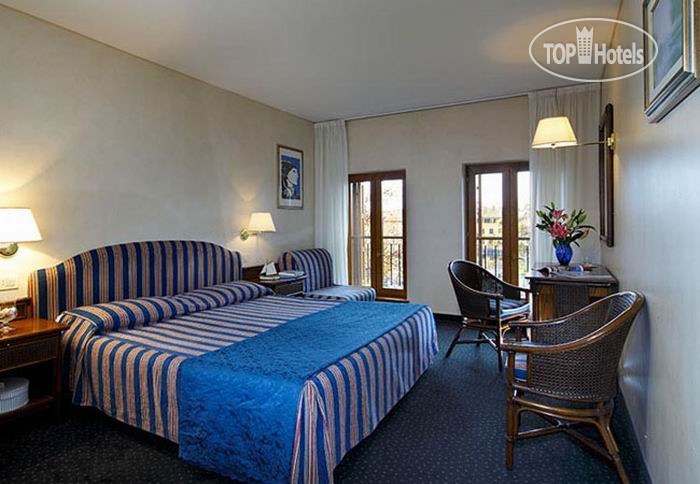 New photos from tourists Hannover 4*