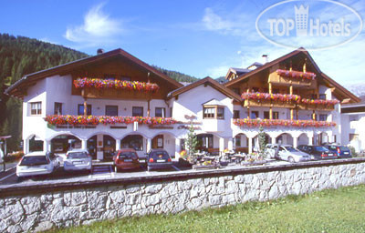 Hotel photo Pension Edelweiss Alta Badia 3*