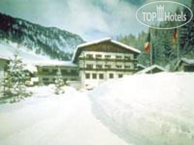 Hotelier's photos Alpino Plan hotel Selva Gardena 3*