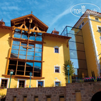 Adler Dolomiti SPA & Sport Resort