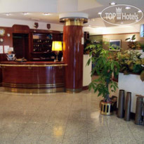 Crystal Hotel & Residence