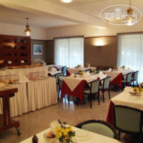 Crystal Hotel & Residence