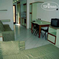 Crystal Hotel & Residence