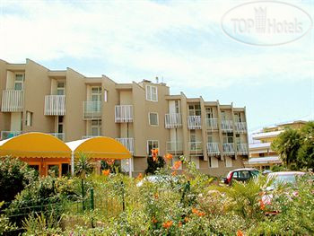 Hotel photo Select 4*