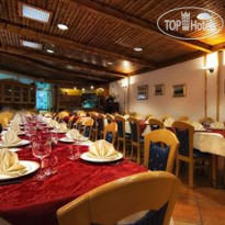 Everest Restaurant Hotel 