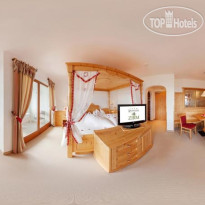 Kronplatz-Resort BergHotel Zirm