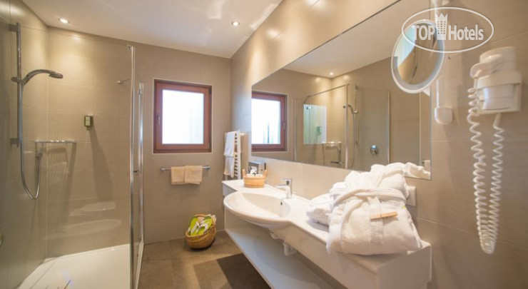 New photos from tourists Kronplatz-Resort BergHotel Zirm 4*