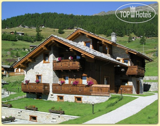 New photos from tourists Residence Lo Peyo 3*