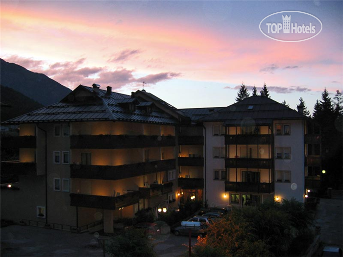 Hotelier's photos Select 3*
