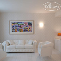 Base Hotel