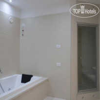 Base Hotel