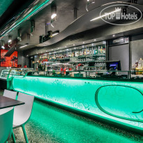 Base Hotel 