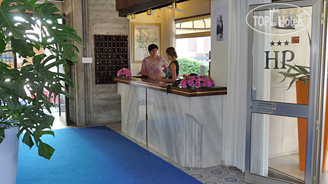 New photos from tourists Pigalle 3*