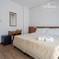Boston Hotel 