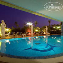 Napoleon Hotel Открытый бассейн