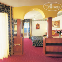 Napoleon Hotel Полулюкс Aurora