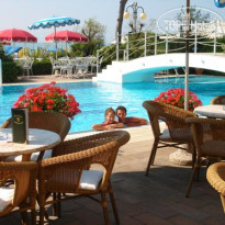 Ruhl Beach Hotel