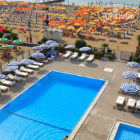 Hotel Ril Бассейн и пляж
