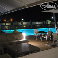Hotel Ril Терраса у бассейна