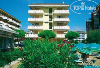 New photos from tourists Diplomatic APT