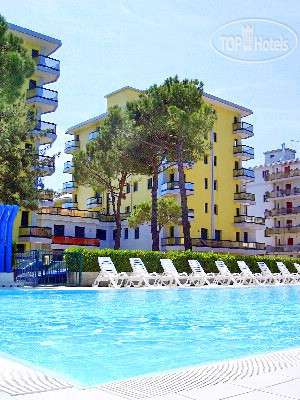 Hotelier's photos Costa Del Sole APT