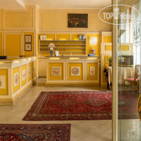 Ambasciatori Вестибюль