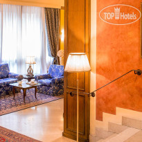 Ambasciatori Вестибюль