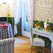 Albergo Colonne  Contatti