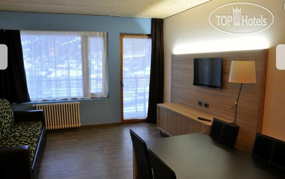 New photos from tourists Jolly Resort 